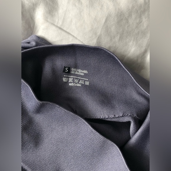 Wide waistband leggings - Picture 2 of 3